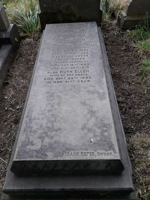 Photo of Grave B13