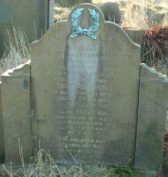 Photo of Grave DDm05