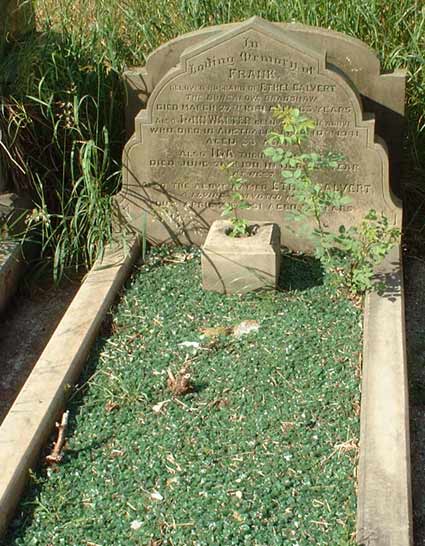 Photo of Grave G2
