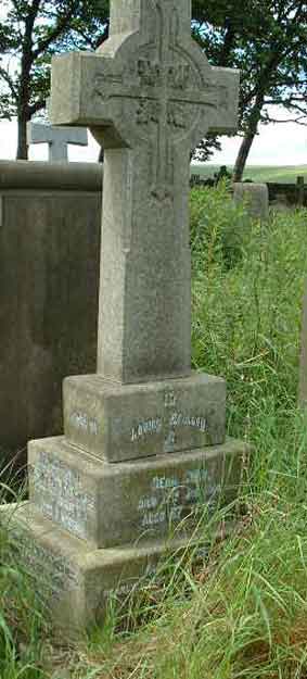 Photo of Grave G4