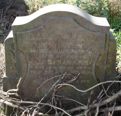 Photo of Grave Qm12