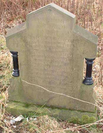 Photo of Grave Ym09