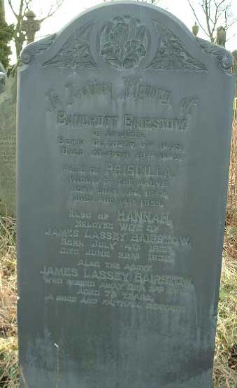 Photo of Grave Ym11